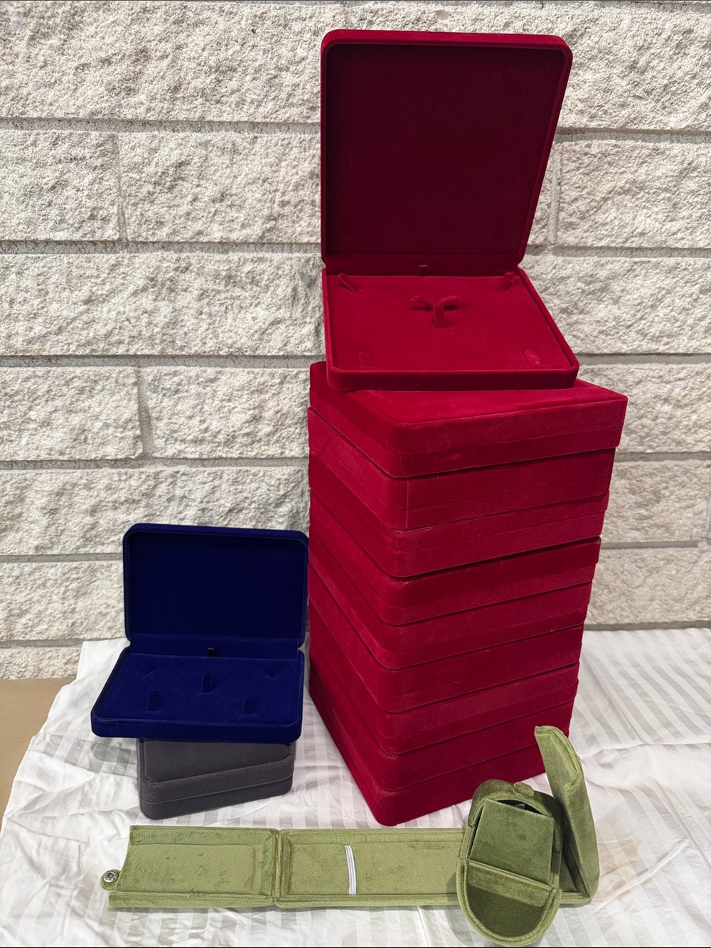 Velvet Jewelry Boxes (various sizes)